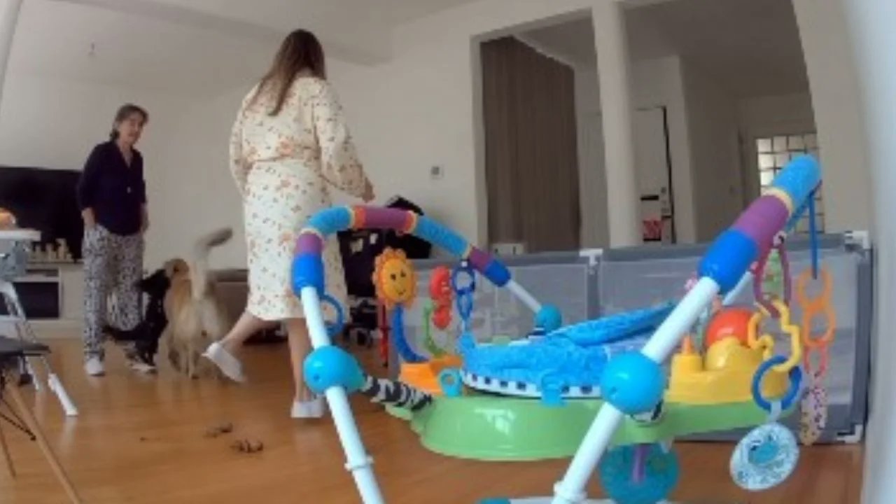 Carolina Flores video