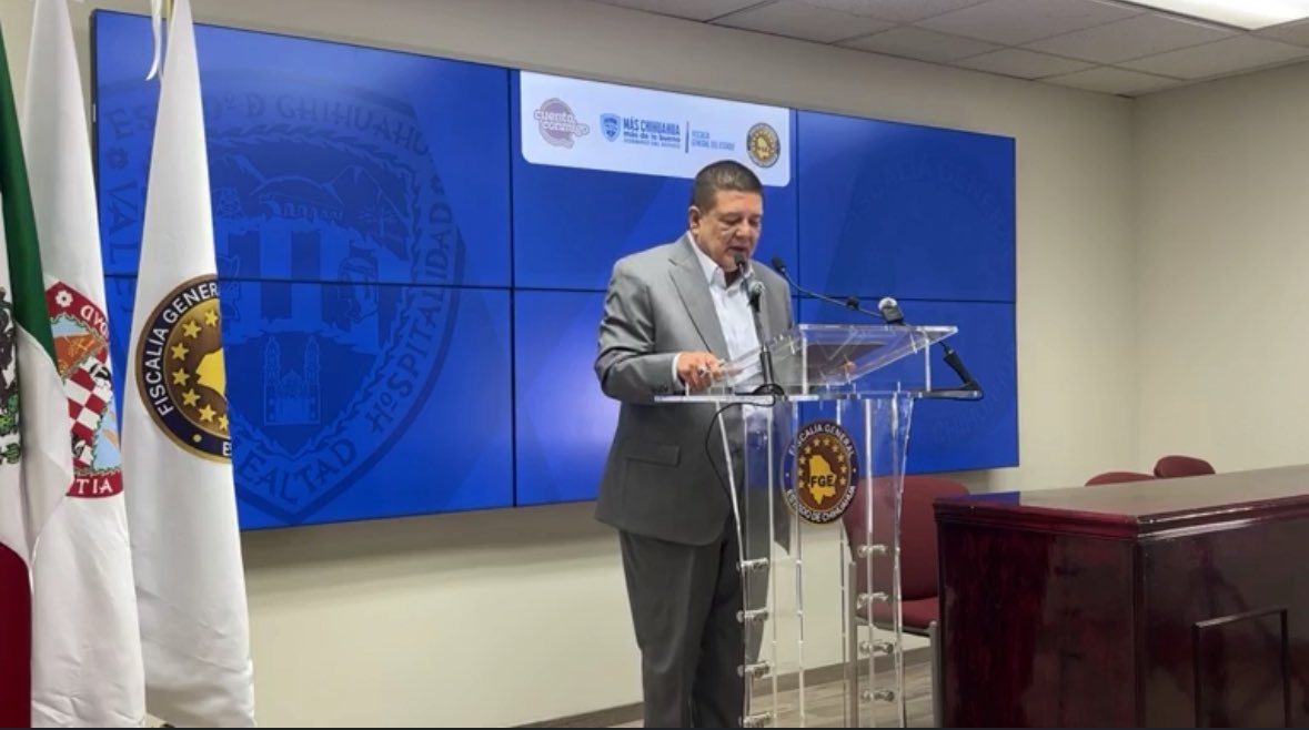 César Jáuregui renuncia 