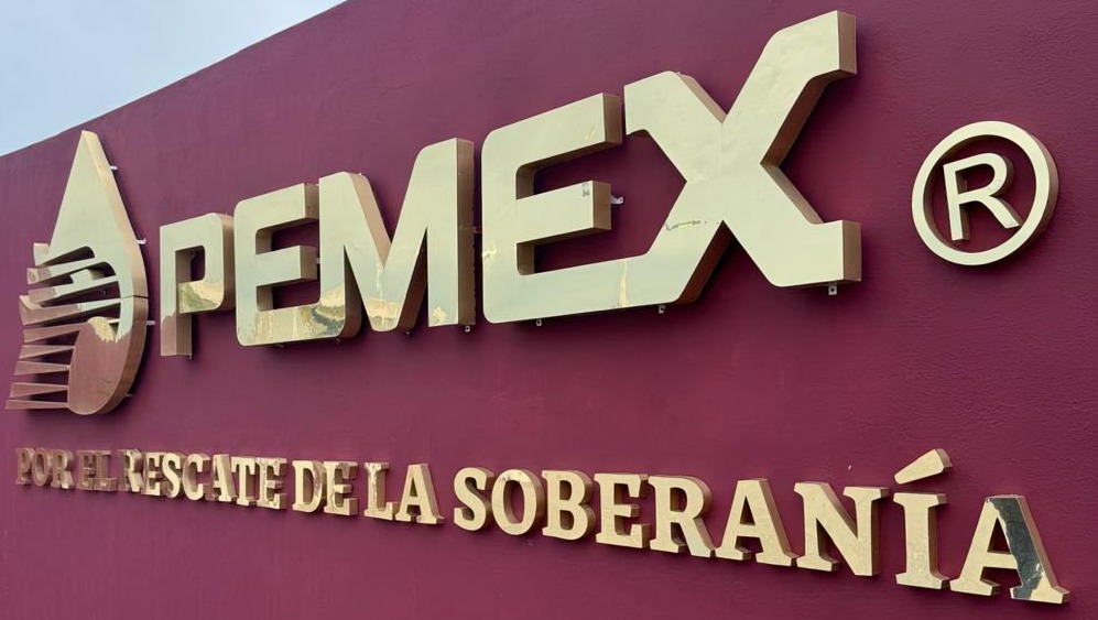 Empresa de hijos de Marta Sahagún compiten en contratos de Pemex
