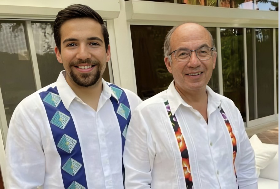 Felipe Calderón vendía corbatas a los 11 años