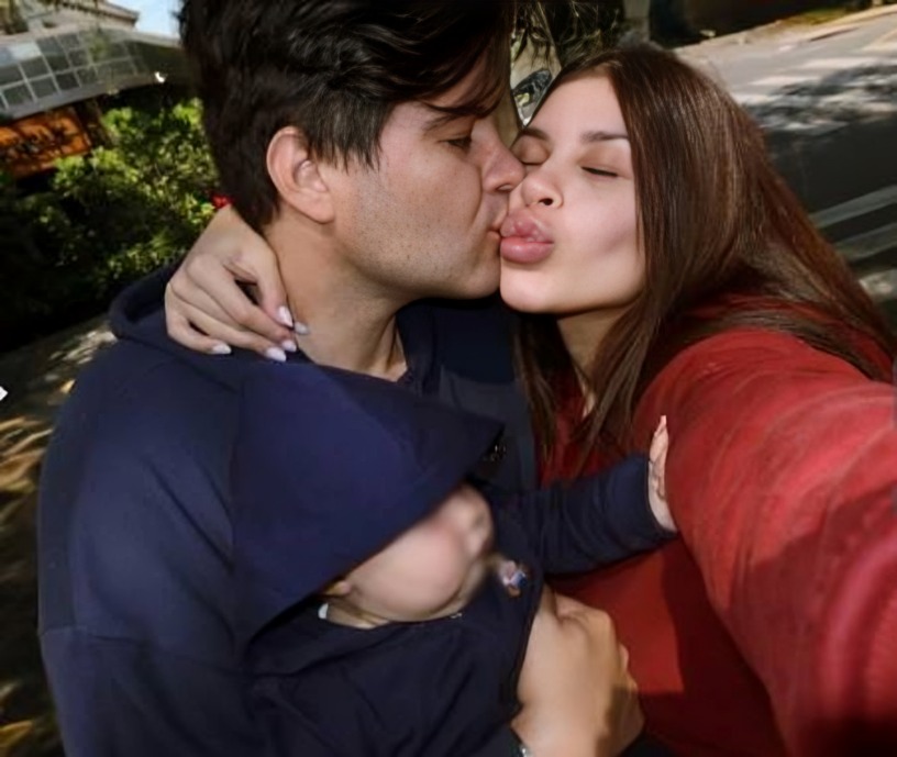 ¿Quién es esposo de Carolina Flores?