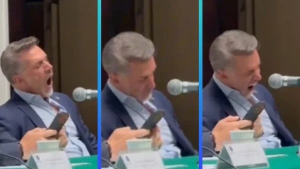 Sergio Mayer se duerme en el Congreso