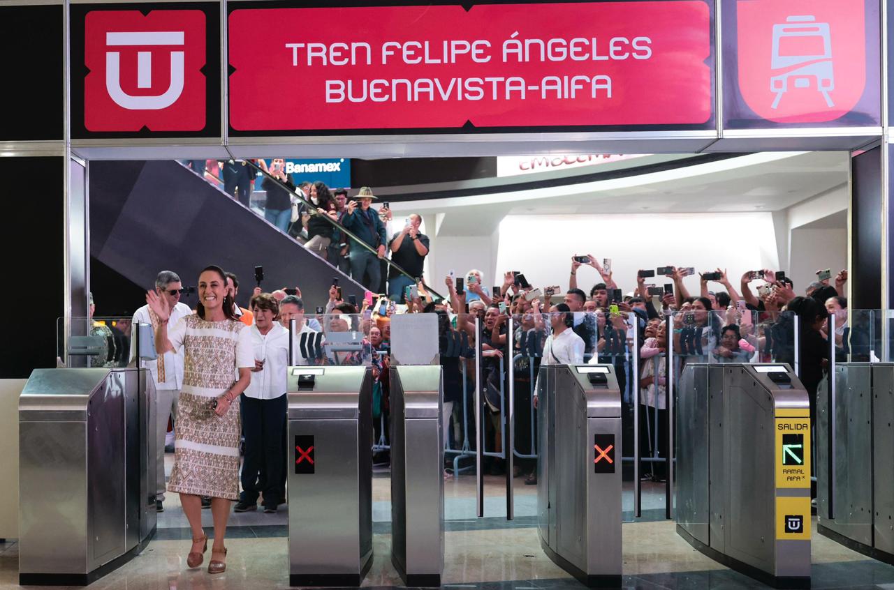 Sheinbaum inauguración Tren Suburbano 