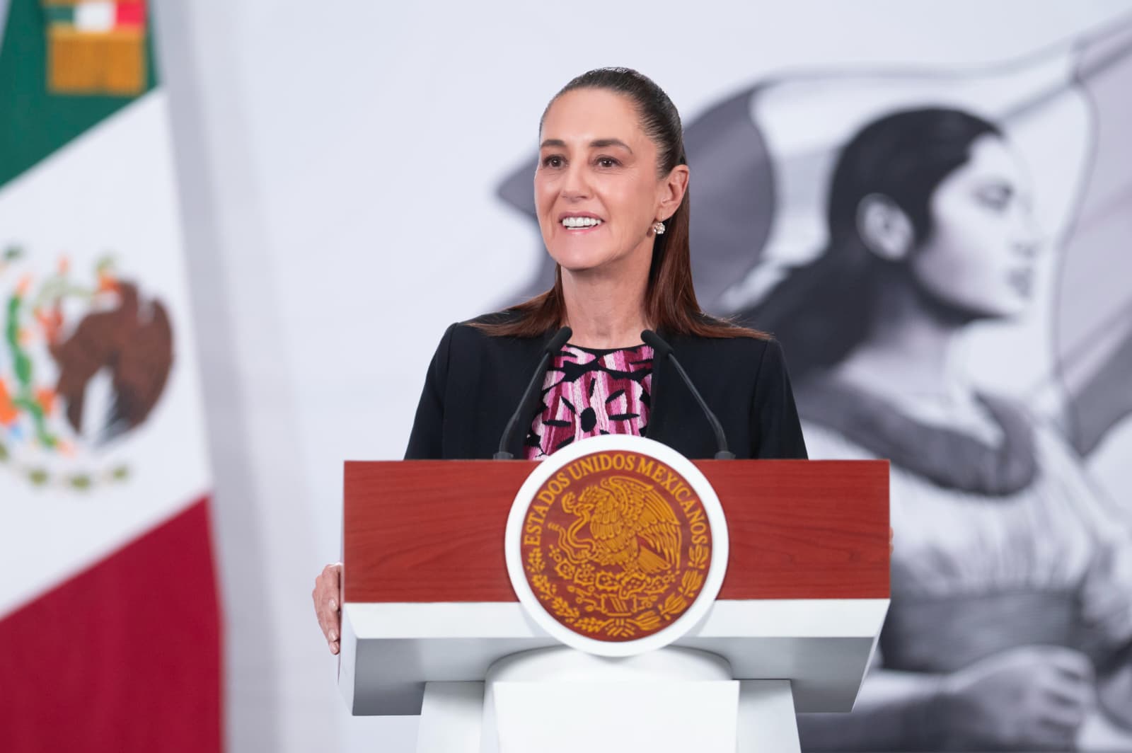Sheinbaum respalda al papa León