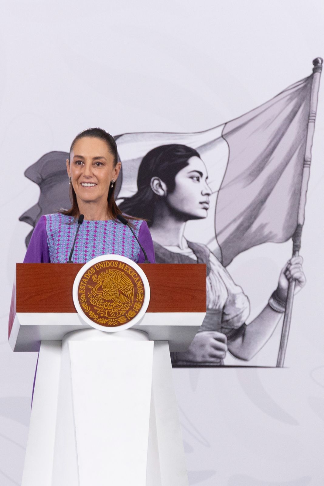 Sheinbaum responde por Rocha Moya