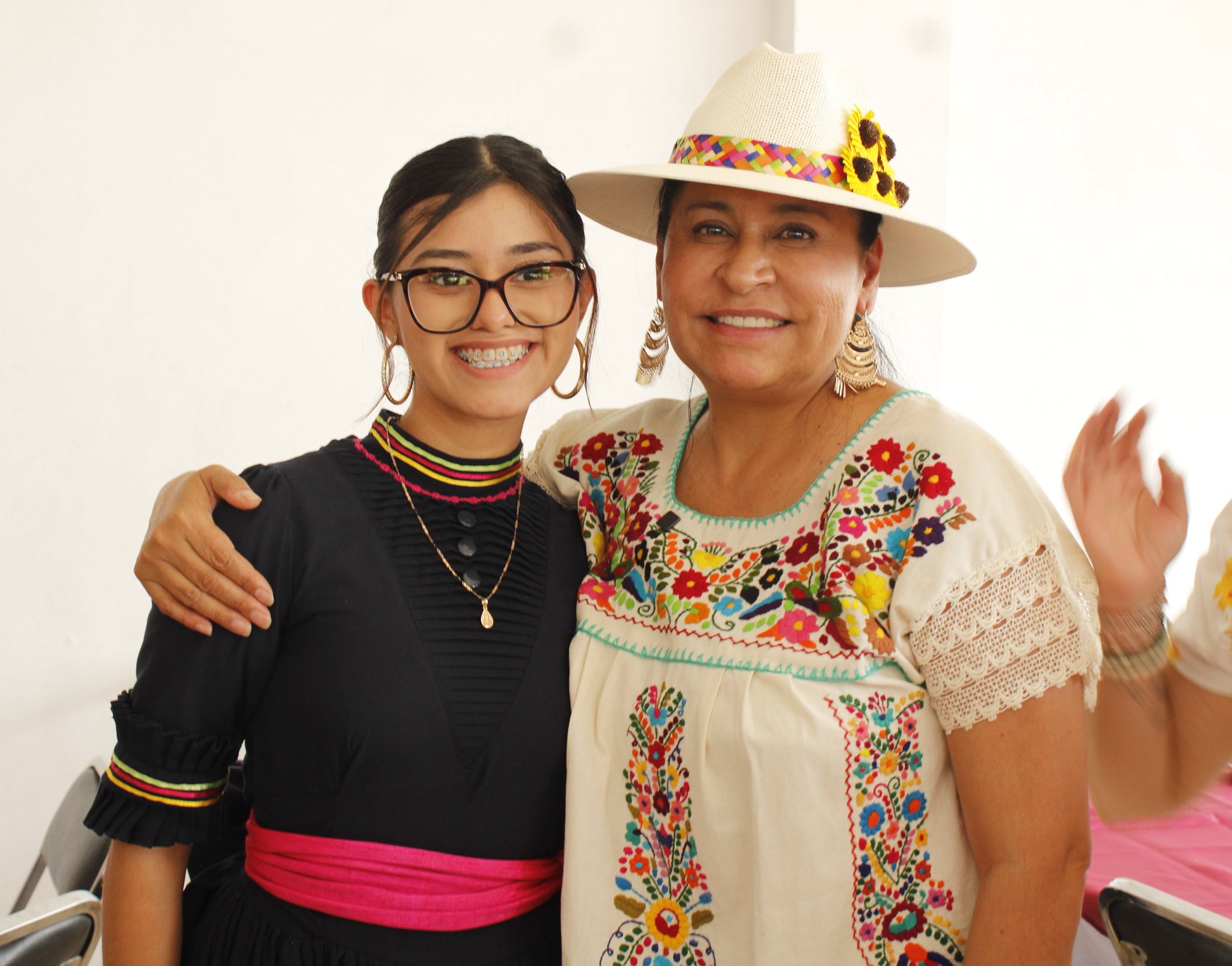 Ana Lilia Rivera defiende la soberanía de México