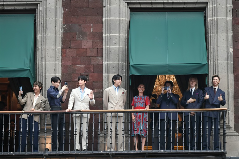 Así fue el saludo de BTS en México
