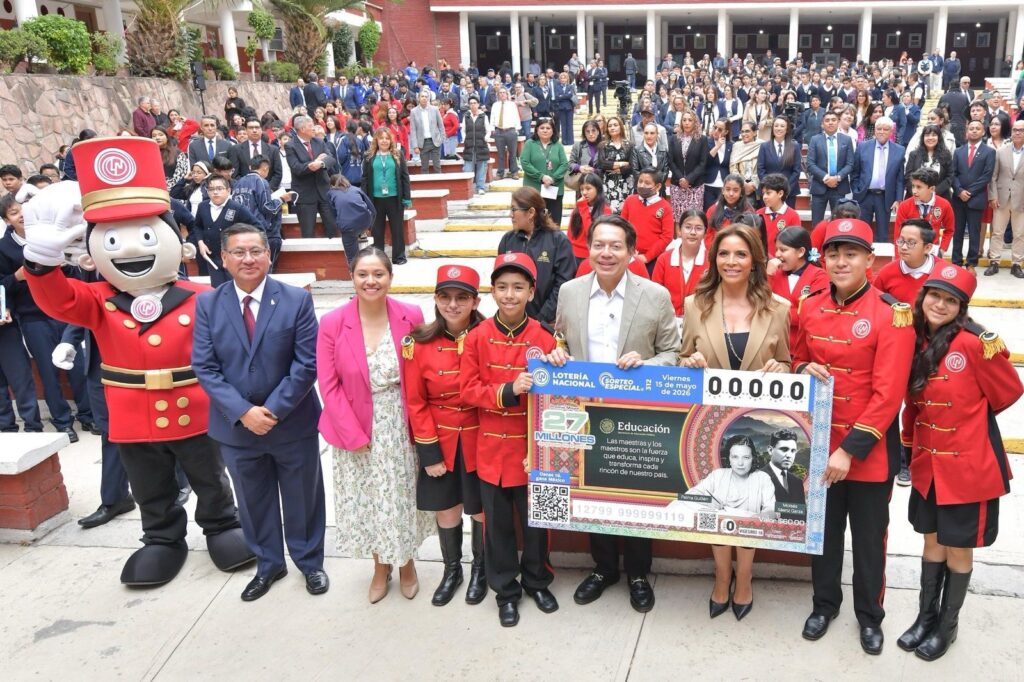 billete Lotería Nacional maestros