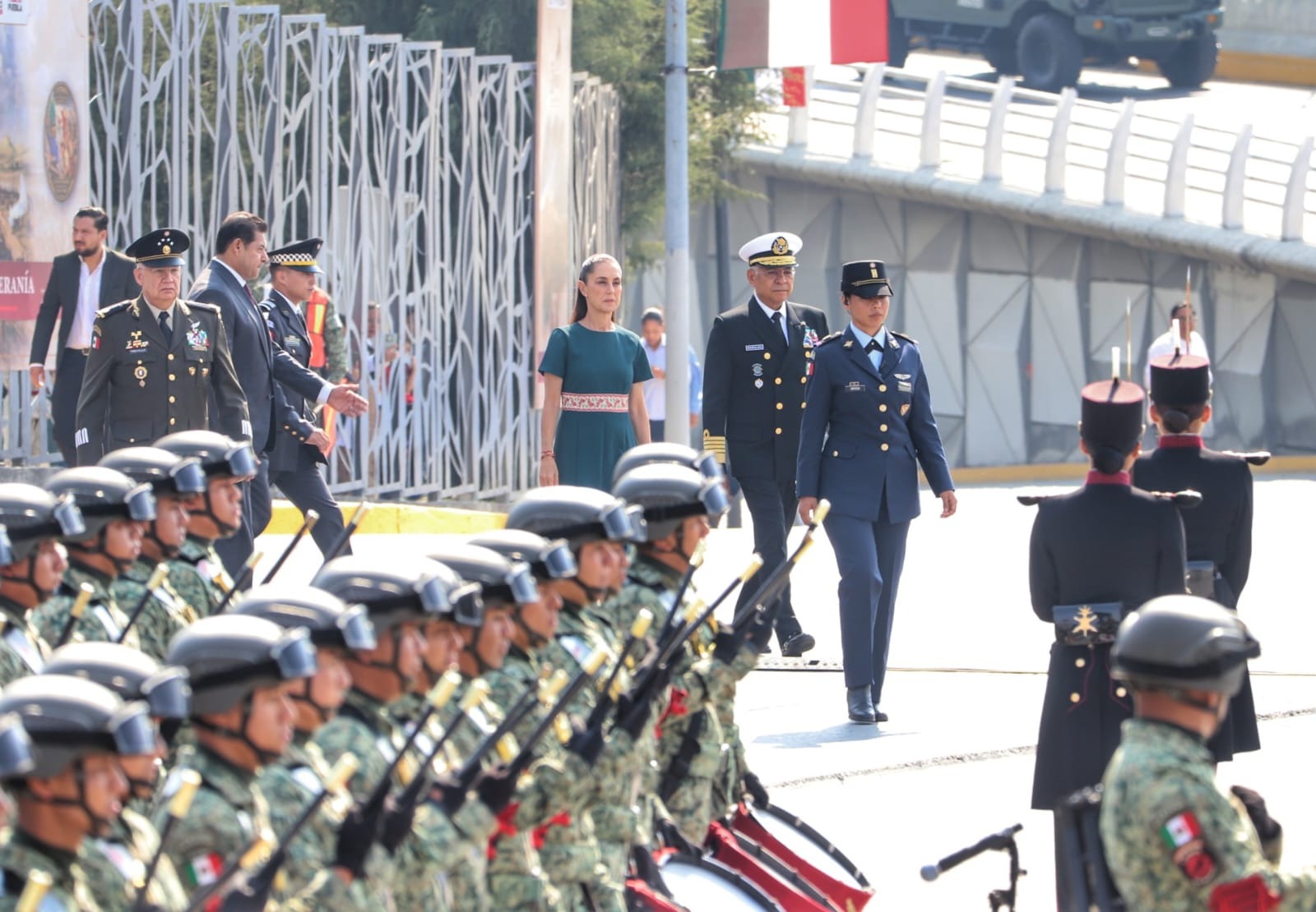 Sheinbaum y Armenta defienden soberanía de México en aniversario de la Batalla de Puebla