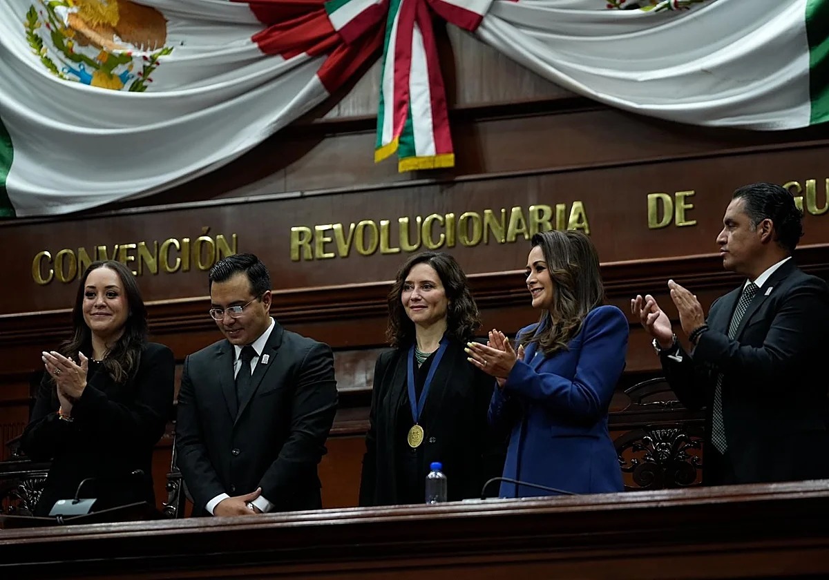 Díaz Ayuso ceremonia Aguascalientes