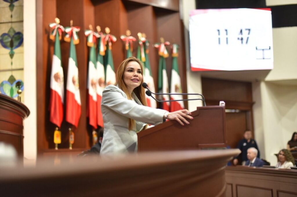 diputada del PRI contra Morena