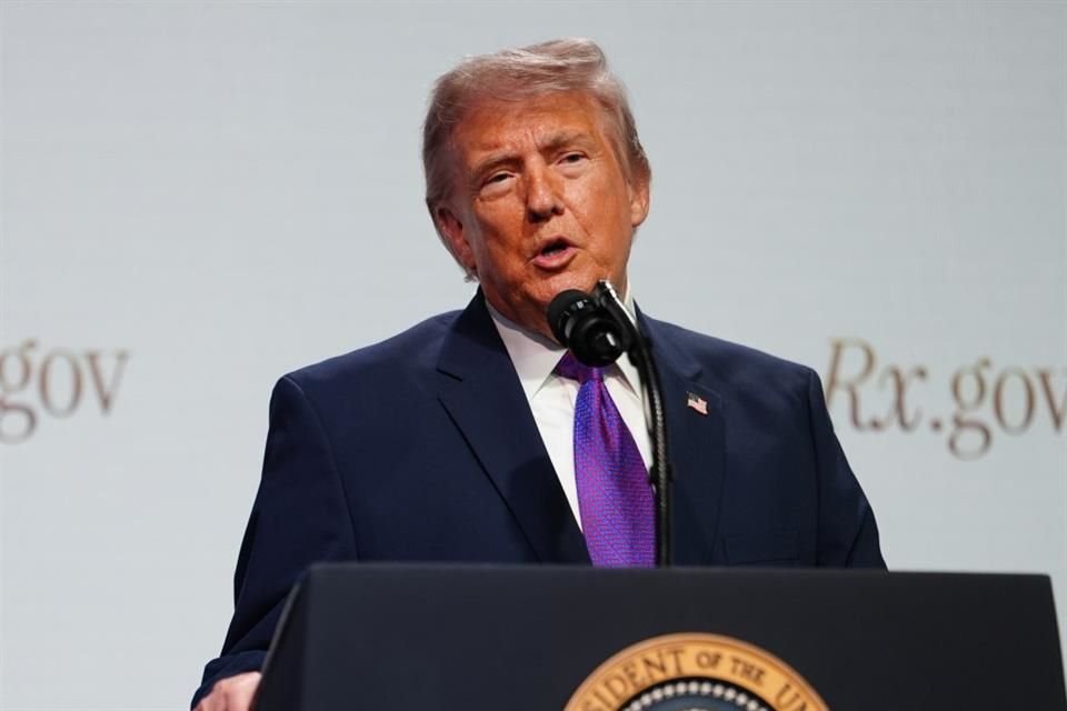 Trump vigilará envío de dinero