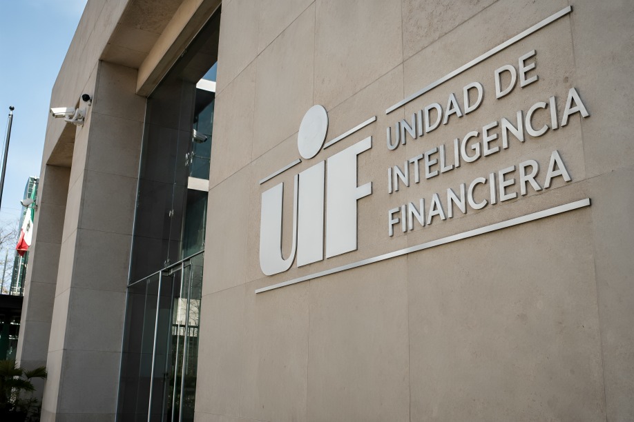 UIF lanza alerta por lavado de dinero y trata de personas