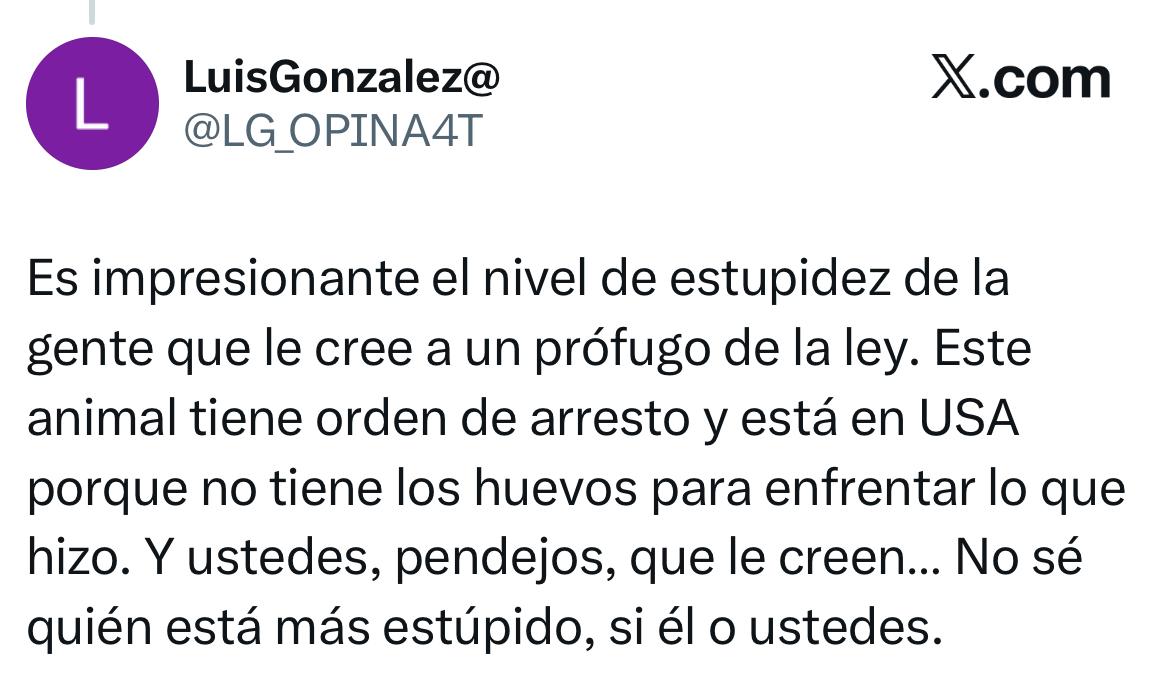 Usuarios se burlan de Simón Levy