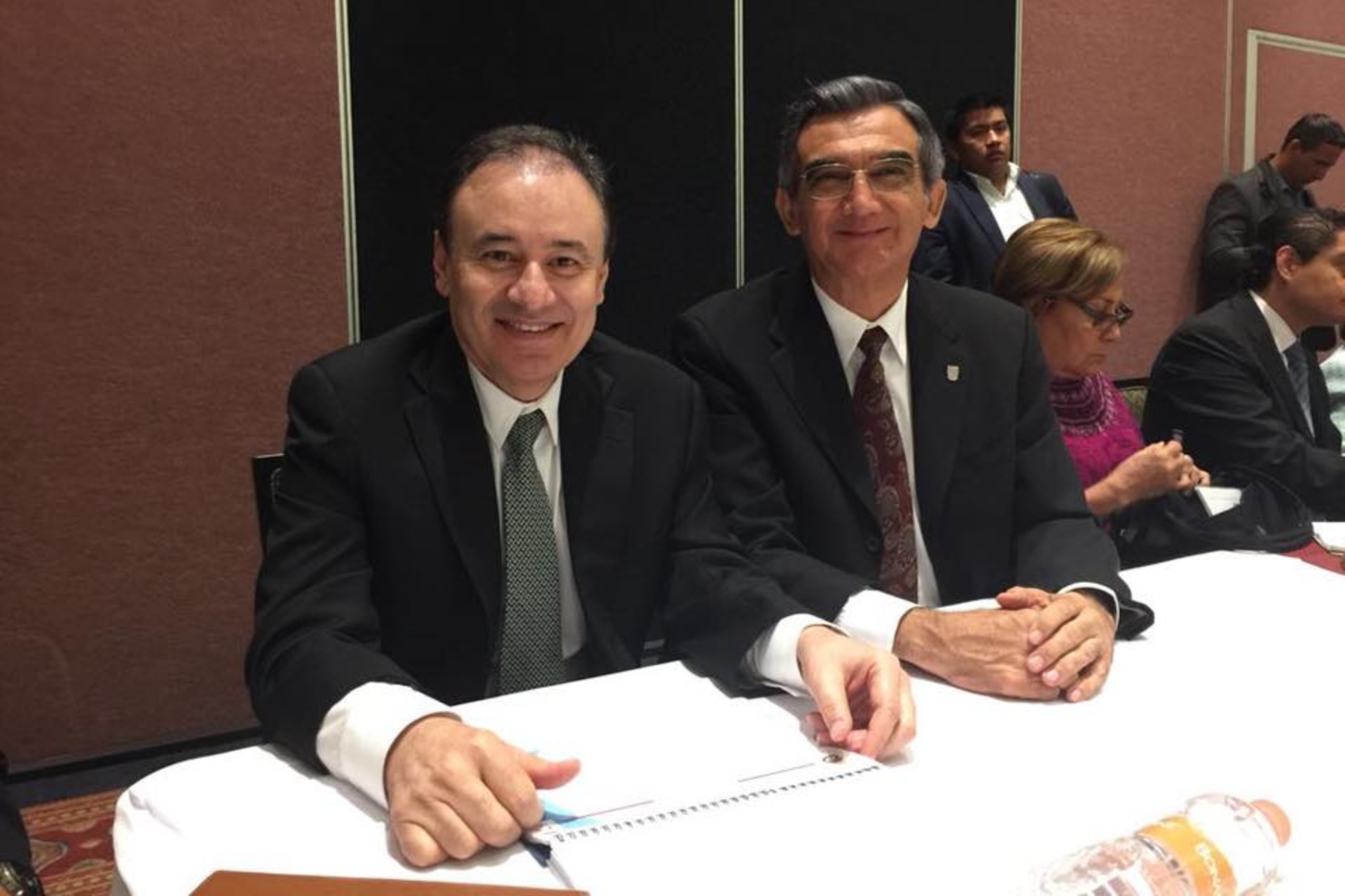 Alfonso Durazo y Américo Villarreal