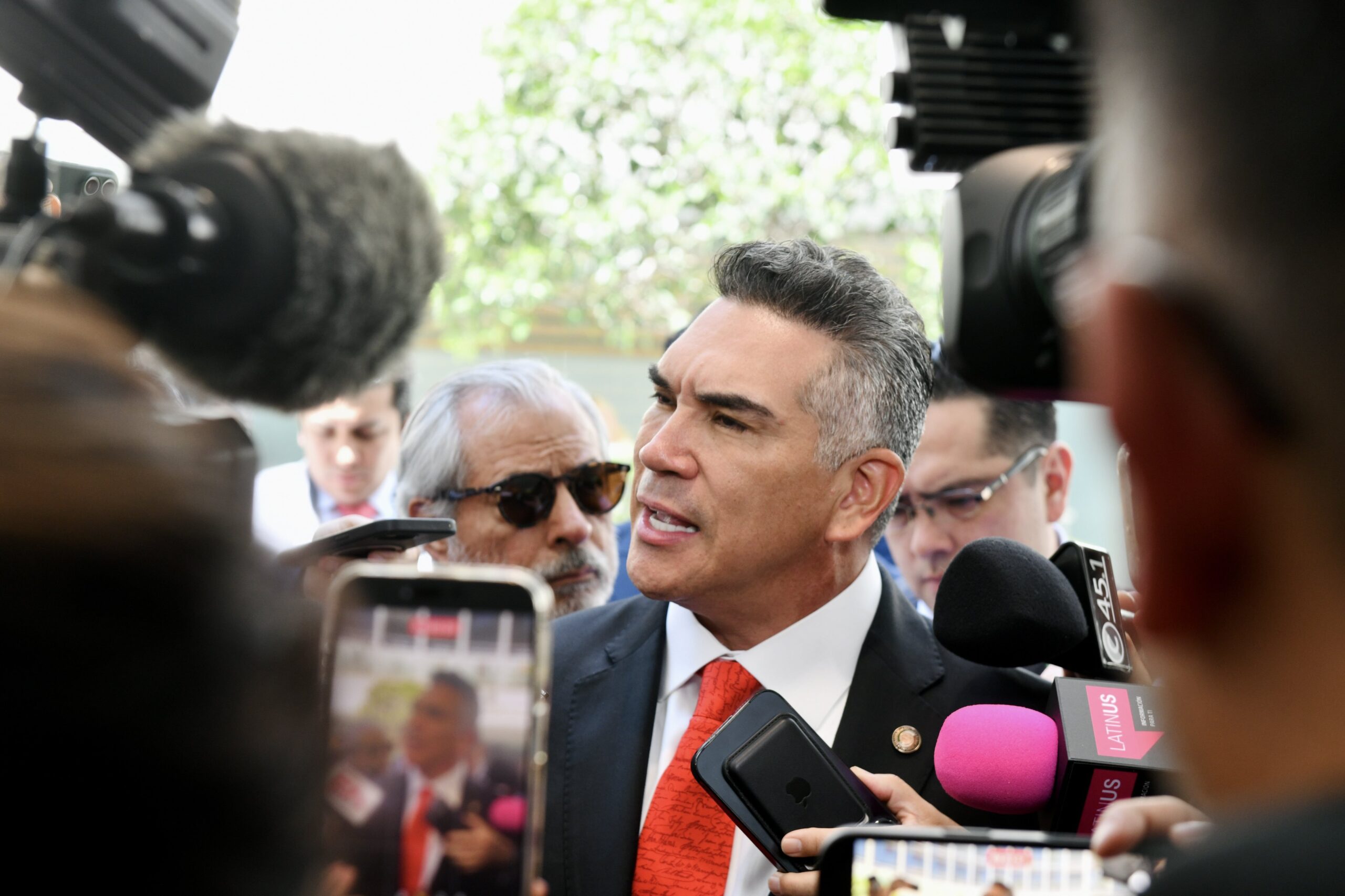 Alito Moreno diálogos estatales 