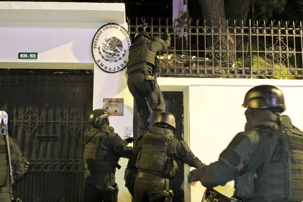 Asalto a embajada de Ecuador