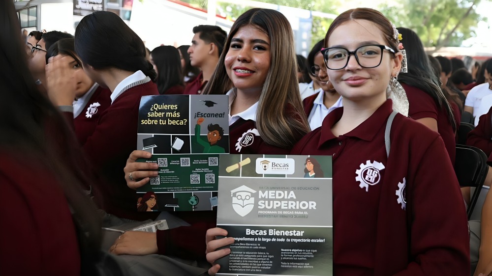 Sheibaum destacó la inversión en las Becas Bienestar
