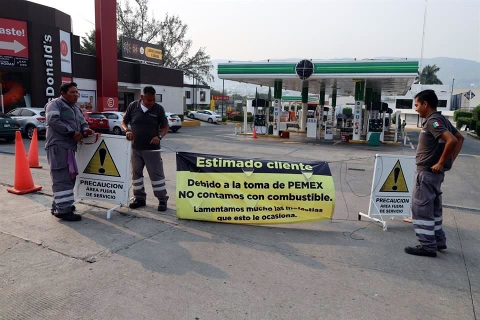 CNTE desabasto de gasolina