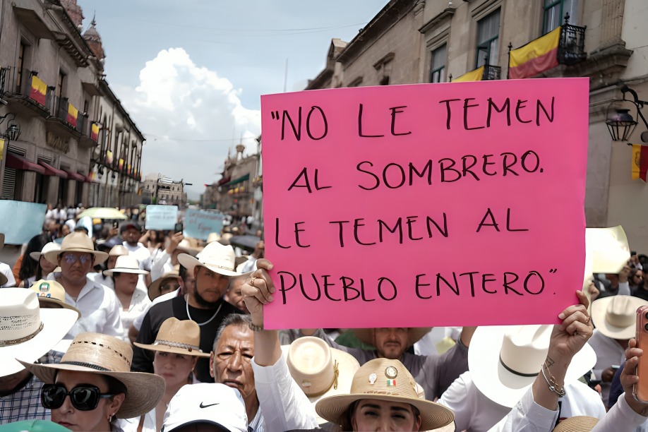 Las protestas de La Sombreriza contra la reforma electora