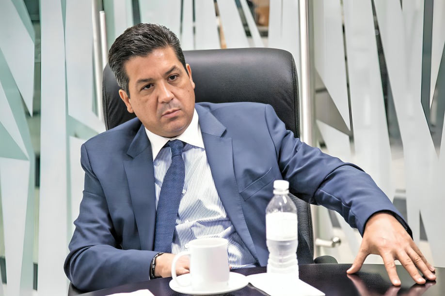 Juez ratifica bloqueo a cuentas bancarias de Cabeza de Vaca