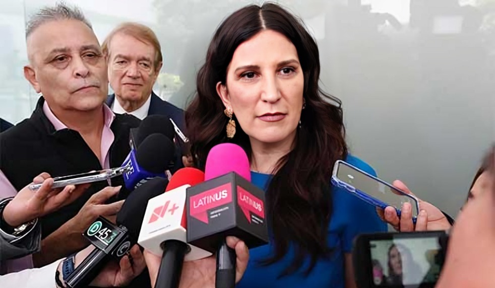 Kenia López se lanza vs. Sheinbaum