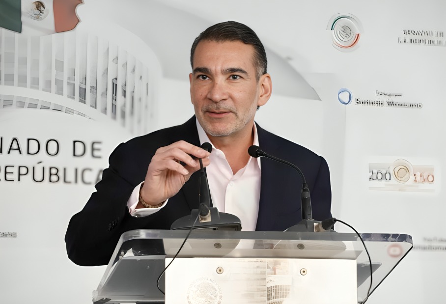 Luis Armando Melgar critica alianza con Morena