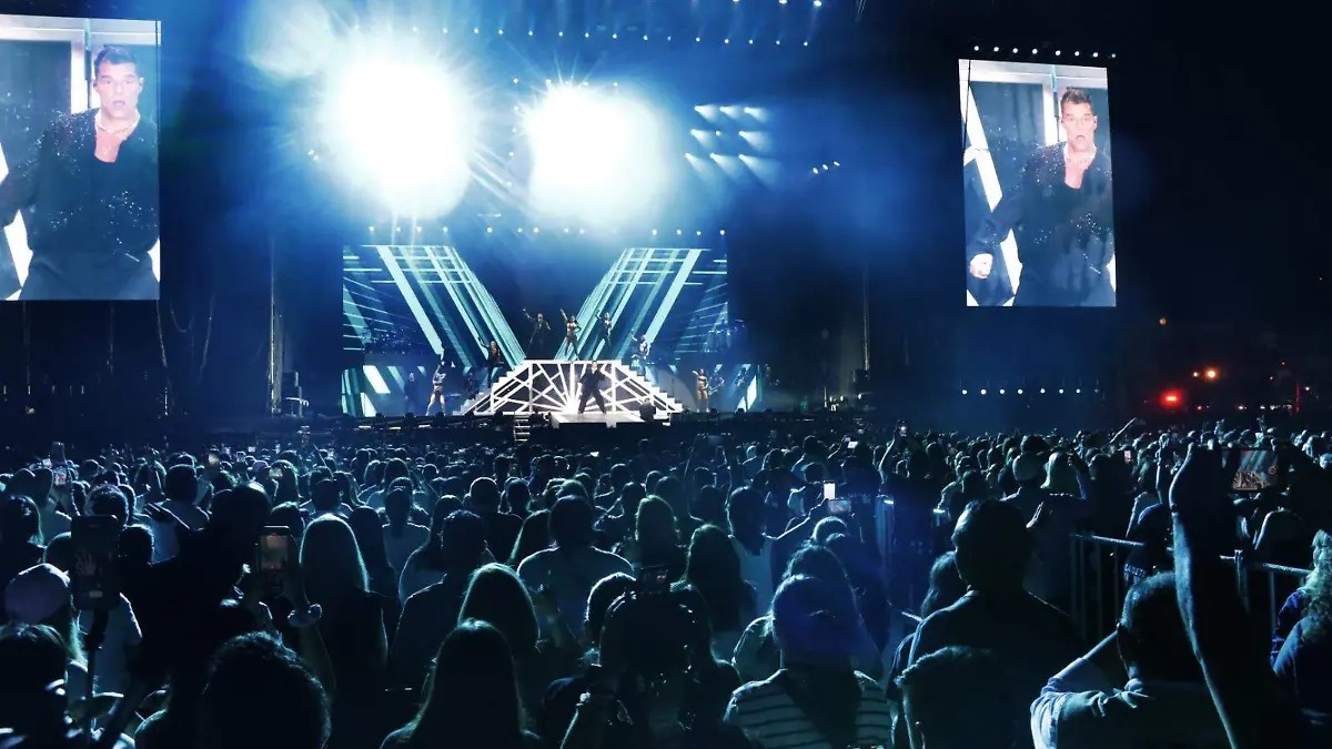 Contratos revelan el monto que el gobierno encabezado por Maru Campos pagó por el concierto de Ricky Martin en Chihuahua.