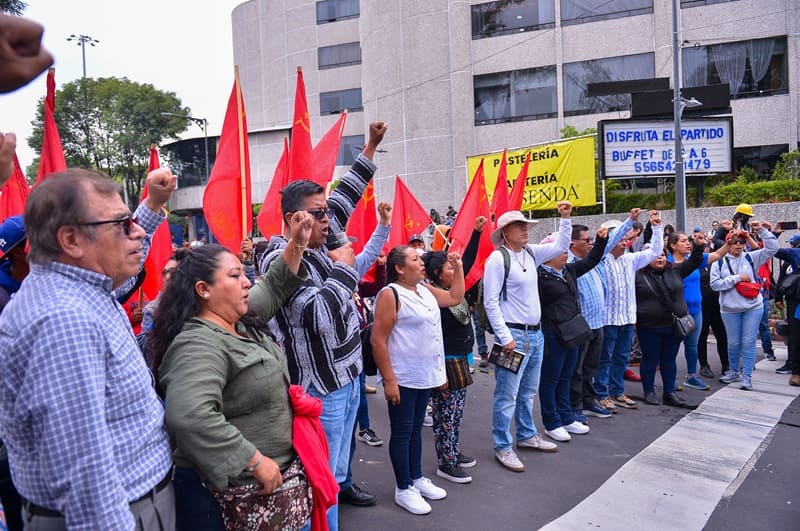 CNTE propone detener protestas en el Mundial