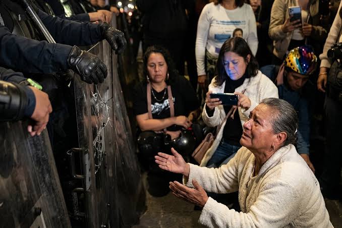 Represión contra madres buscadoras