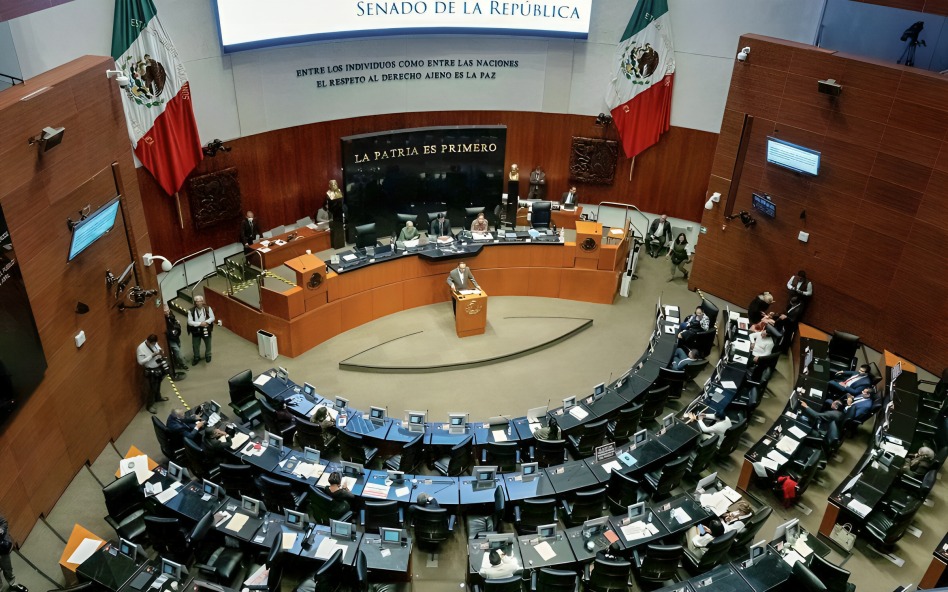 Senado aprueba licencia de Ana Lilia Rivera