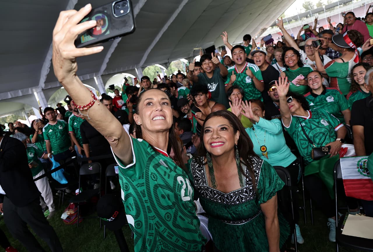 Así vivió Sheinbaum el triunfo de México ante Sudáfrica