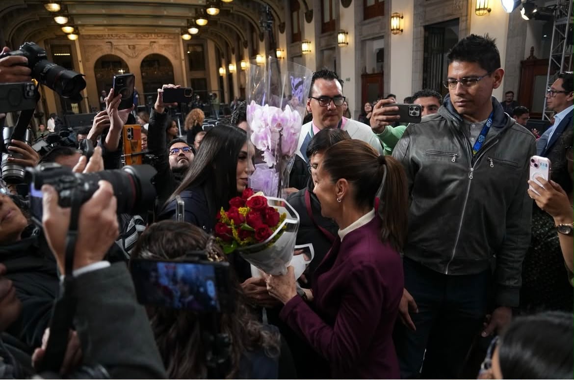 Sin Línea felicita a Sheinbaum