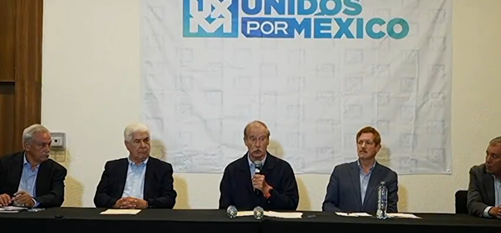 Fox defiende a Ernesto Ruffo