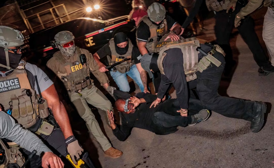 ICE vs. migrantes