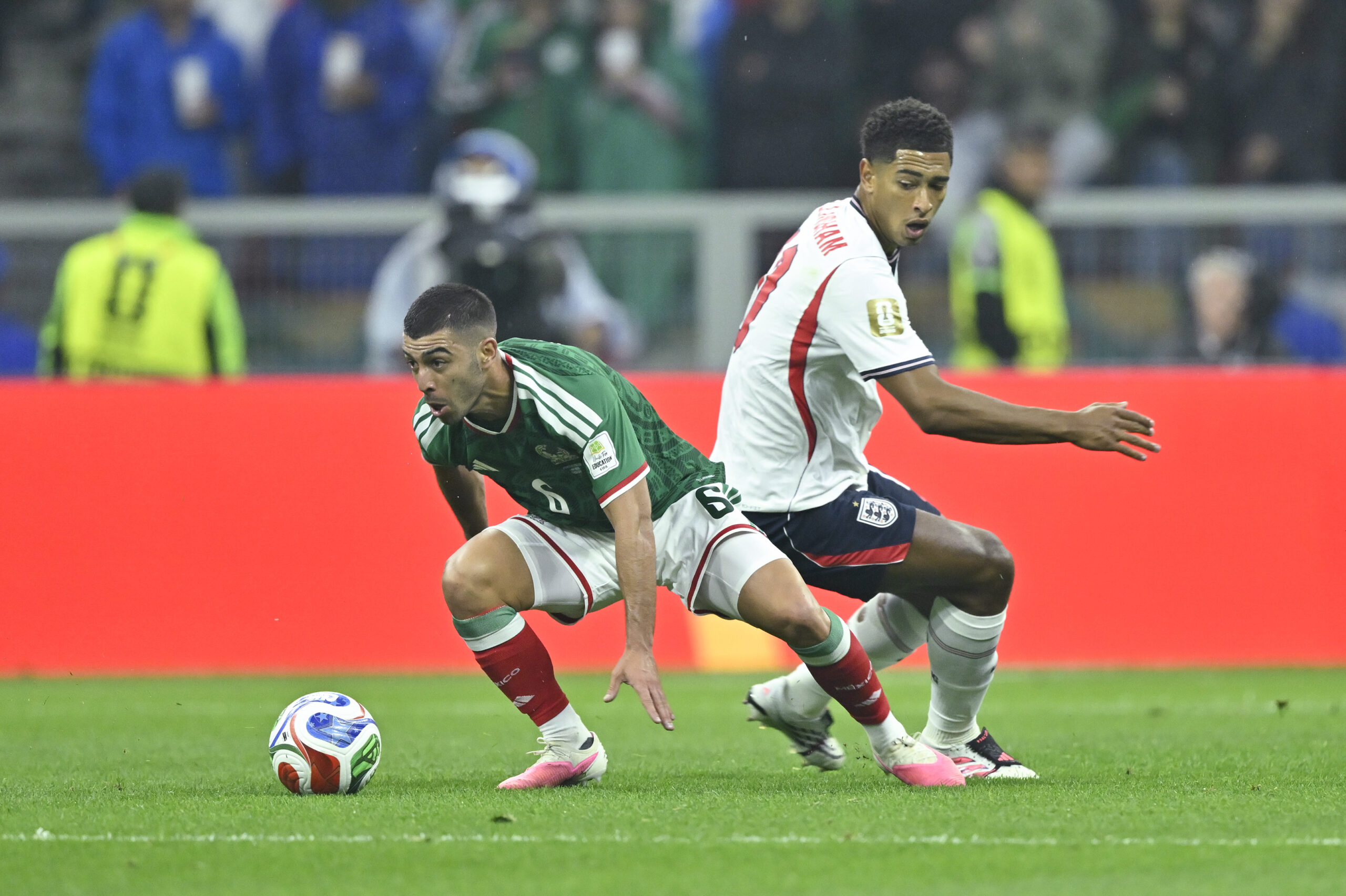 Prensa argentina se burla de la eliminación de México