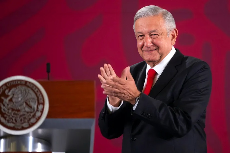 Moreira culpa a política de AMLO de aislar a México