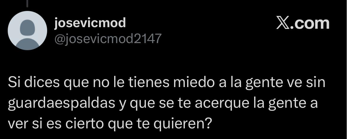 Redes responden a #PerritaDeTrump