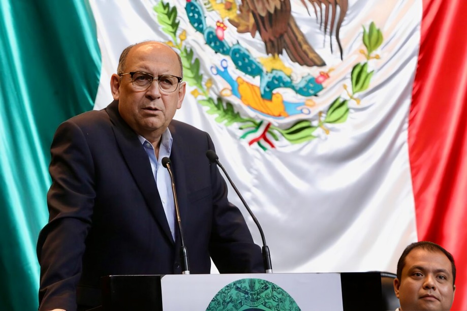 Rubén Moreira se lanza vs. AMLO