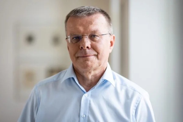 Salinas Pliego Vladimir Sklarov