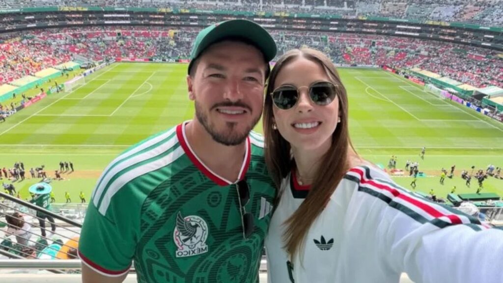 Samuel García y Mariana Rodriguez