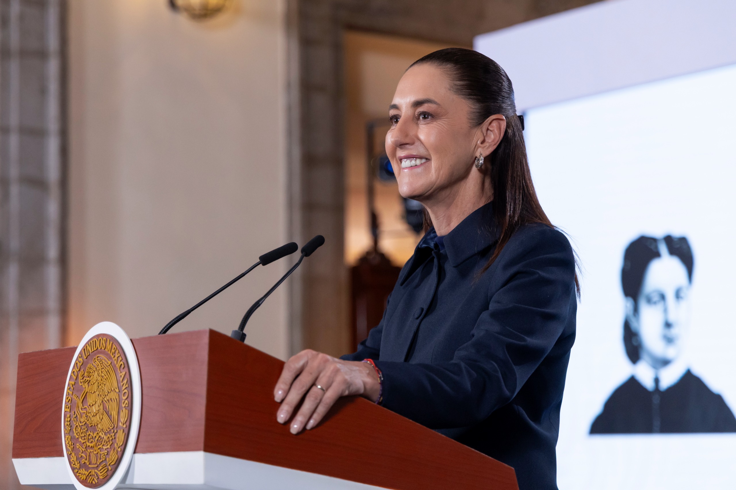 Sheinbaum prioriza escuelas en zonas vulnerables