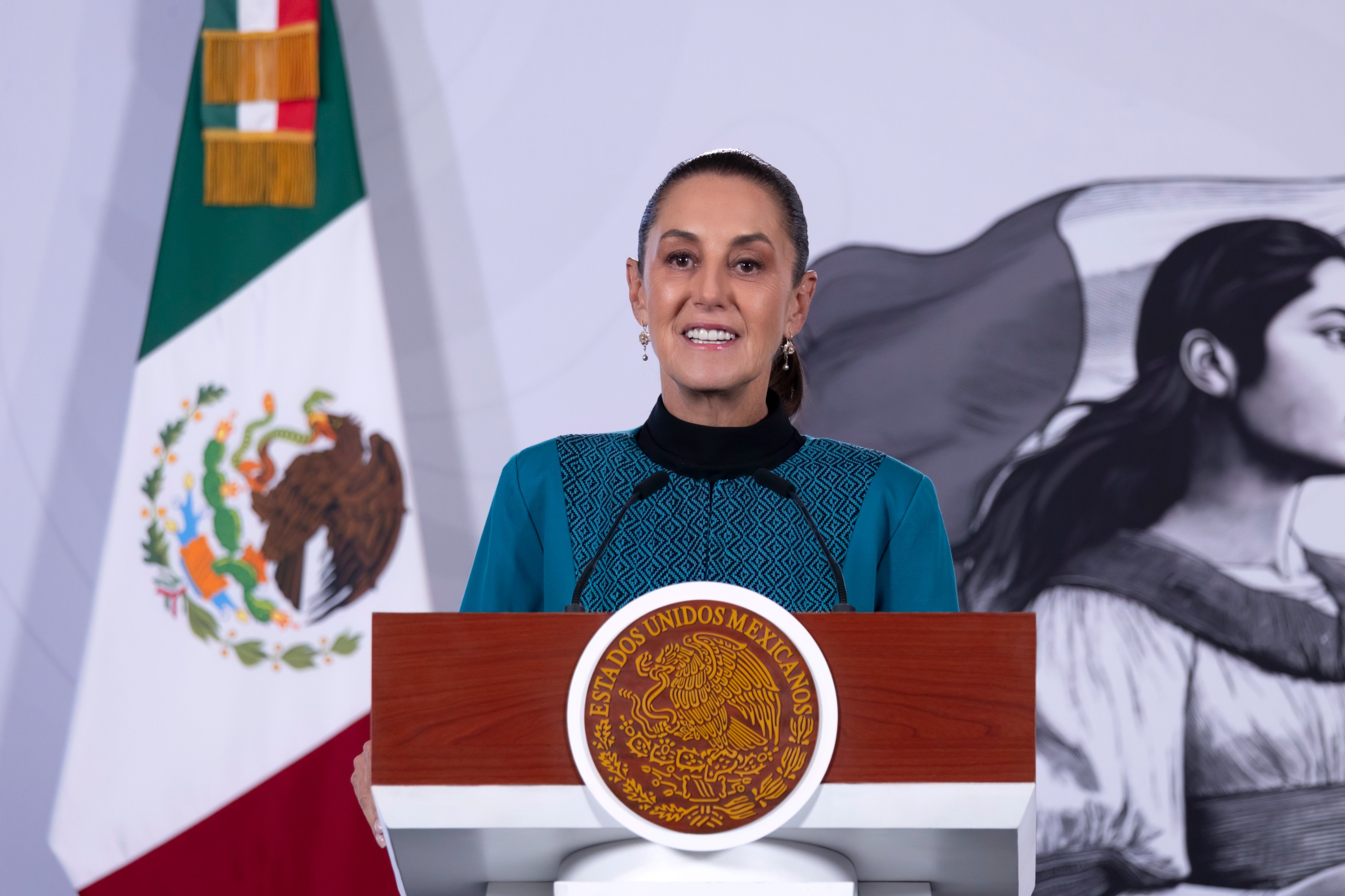 Sheinbaum cuestiona a Ken Salazar y al FBI por captura de El Mayo