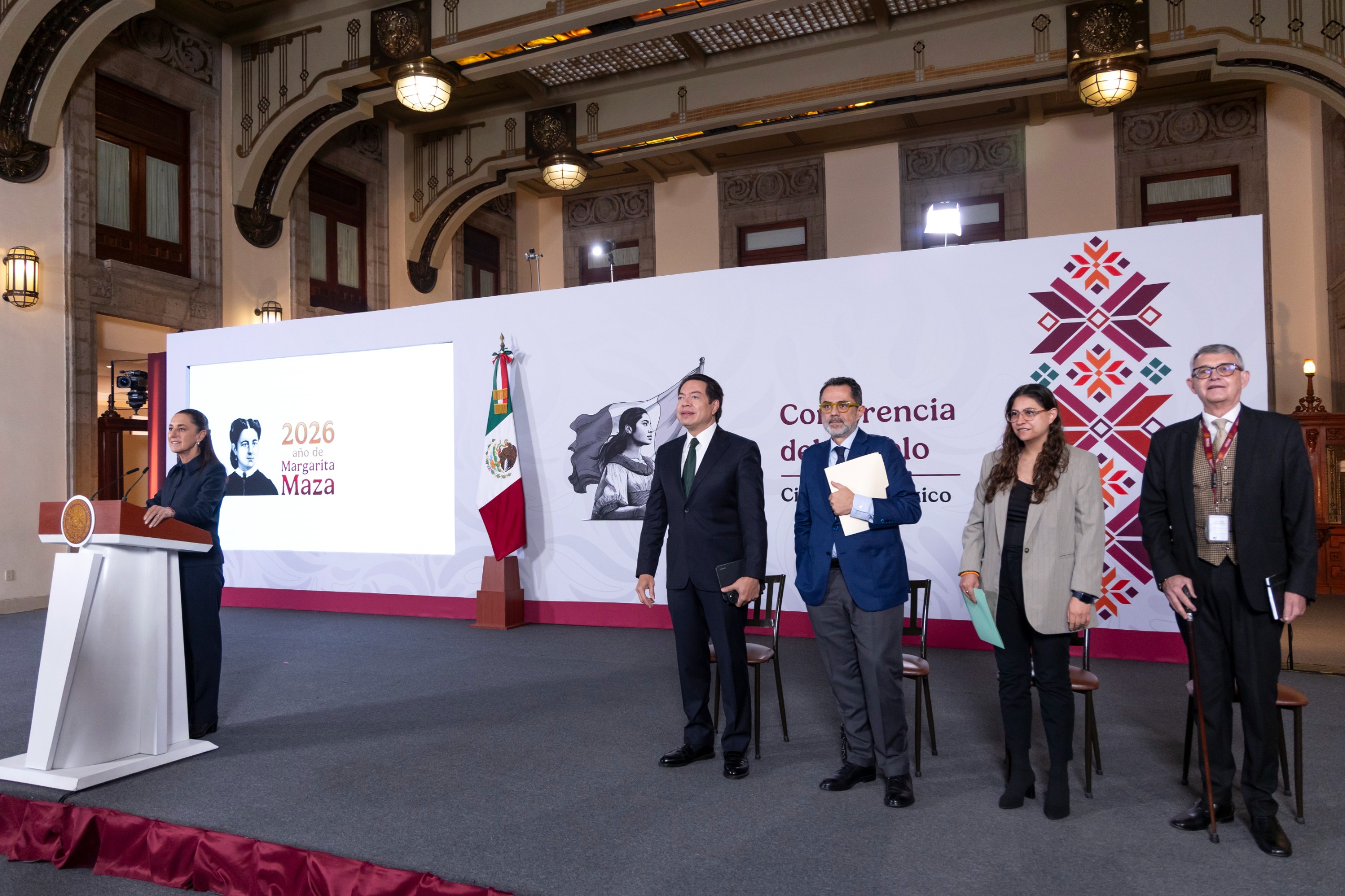 Sheinbaum prioriza escuelas en zonas vulnerables