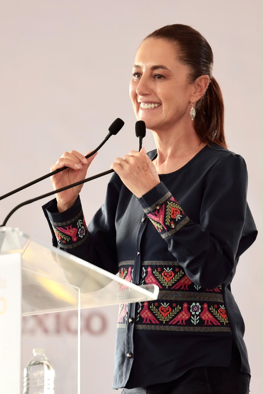 La presidenta Claudia Sheinbaum aseguró que cualquier cambio para el magisterio será consultado con todos los docentes.