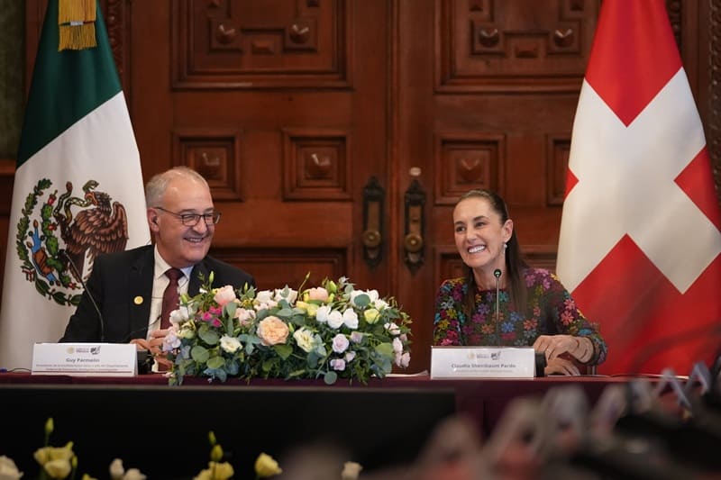 Presidente de Suiza destaca inversiones en México