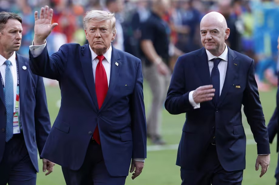Trump buscaría que Infantino lidere la ONU